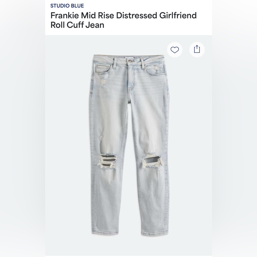 Studio Blue Distressed girlfriend Jeans